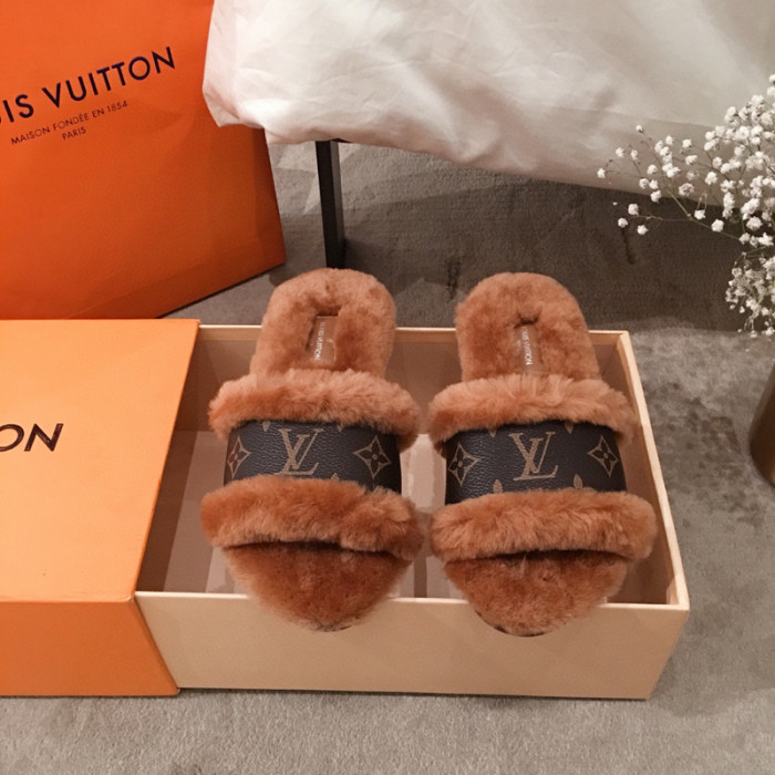 lou1_ton flat mule
