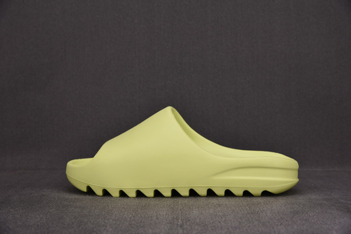 ADIDAS YEEZY SLIDE GLOW GREEN - GX6138