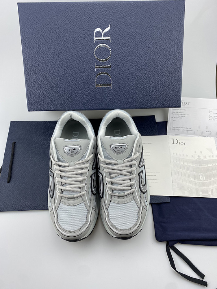 d1or b30 sneaker