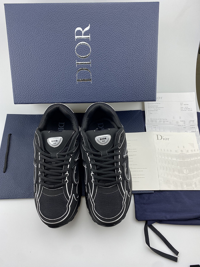 d1or b30 sneaker