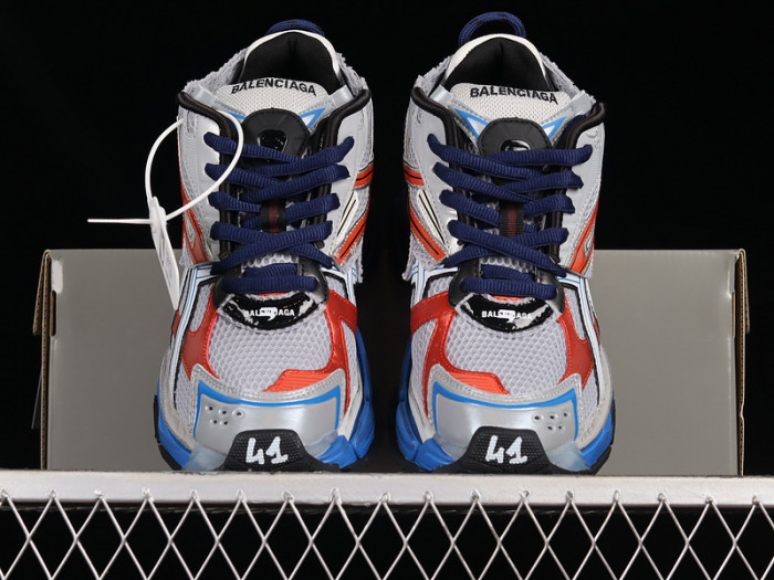 blcg runner sneaker