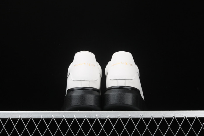 mcqueen oversized sneaker