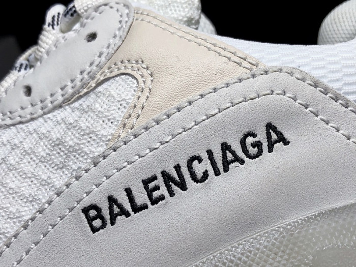 blc* triple s trainer