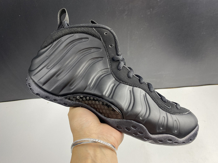 nike air foamposite one