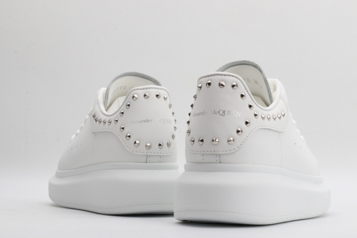 mcqueen oversized sneaker