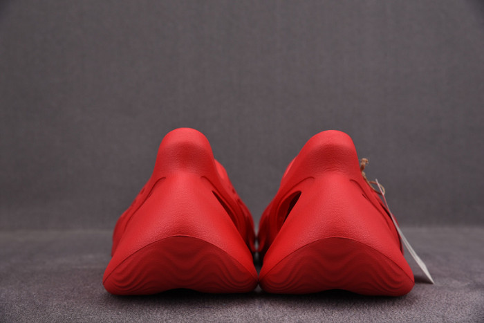 Adidas Yeezy Foam RNNR “Vermilion” - GW3355