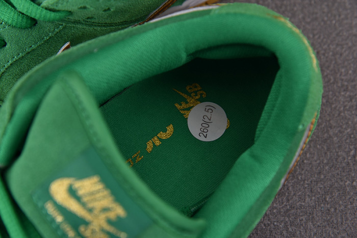 nike sb dunk low st. patrick