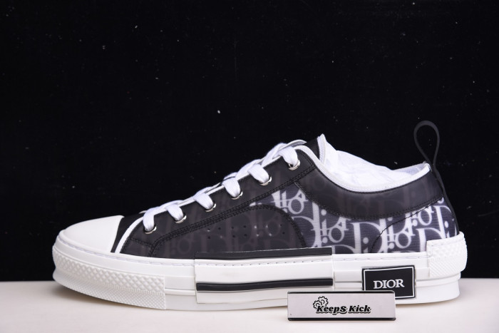 d1or b23 sneaker