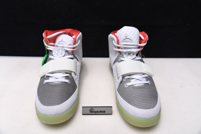 Nike Air Yeezy 2 Pure Platinum - 508214-010
