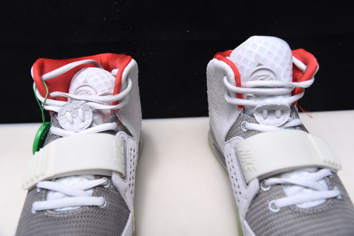 Nike Air Yeezy 2 Pure Platinum - 508214-010