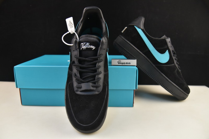 T*f*ny & co. x nike air force 1 low black dz1382-001