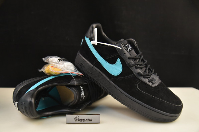 T*f*ny & co. x nike air force 1 low black dz1382-001