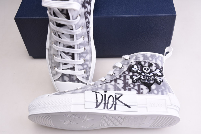 d1or b23 sneaker