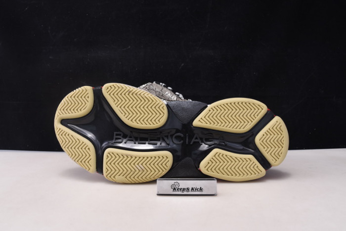 blc* x gucc1 triple s trainer