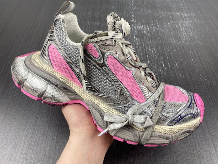 blc* 3xl sneaker