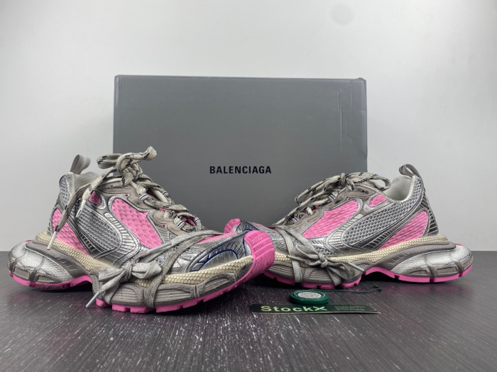 blc* 3xl sneaker